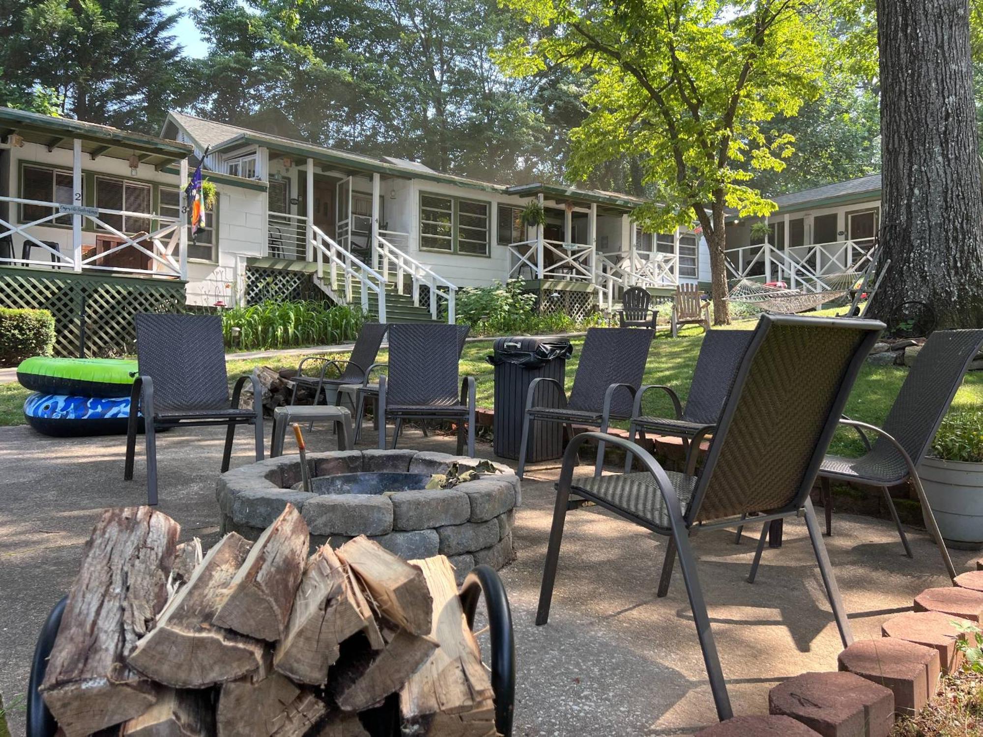 Mountain Lake Cottages Hendersonville Dış mekan fotoğraf