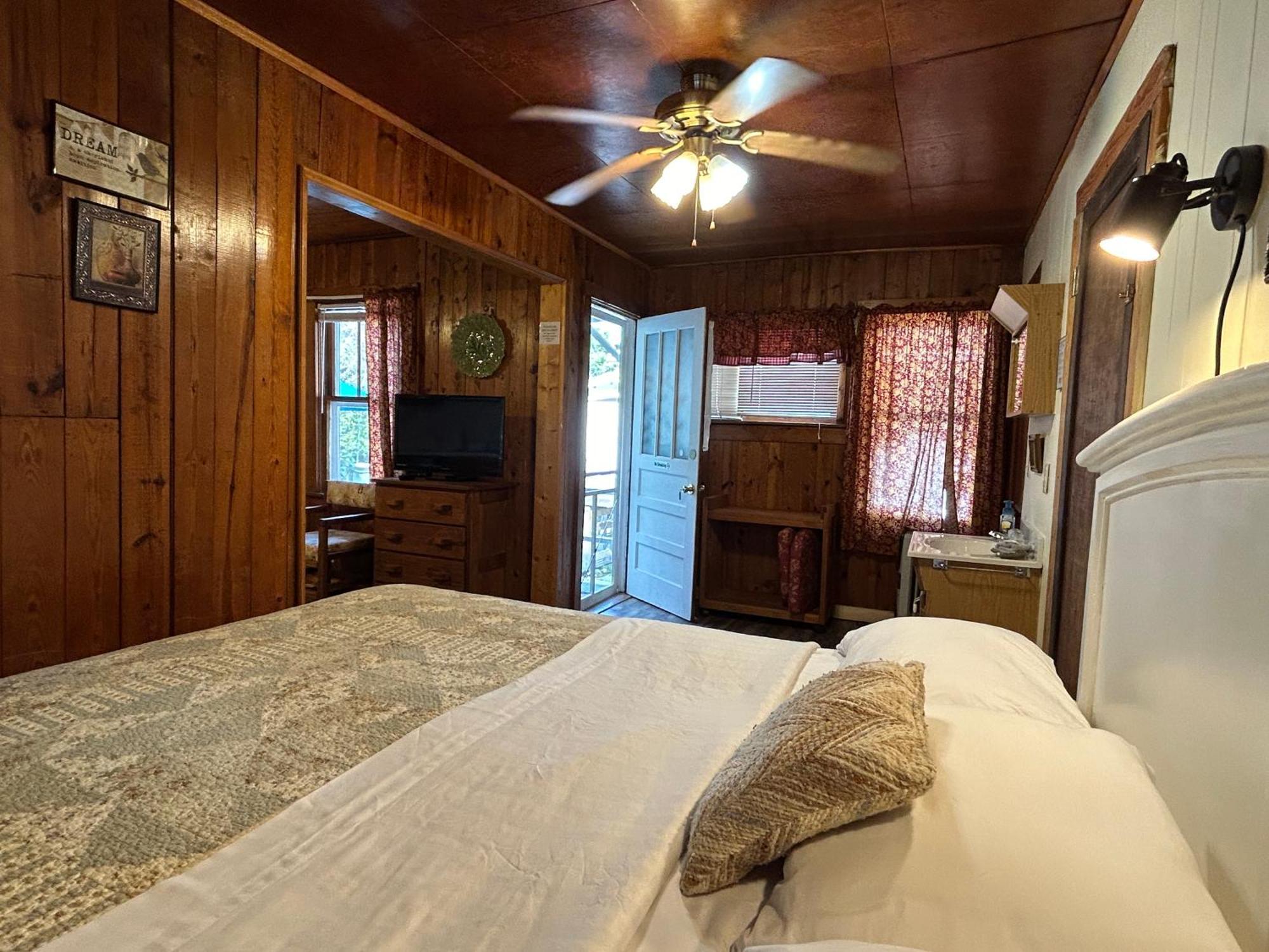 Mountain Lake Cottages Hendersonville Dış mekan fotoğraf
