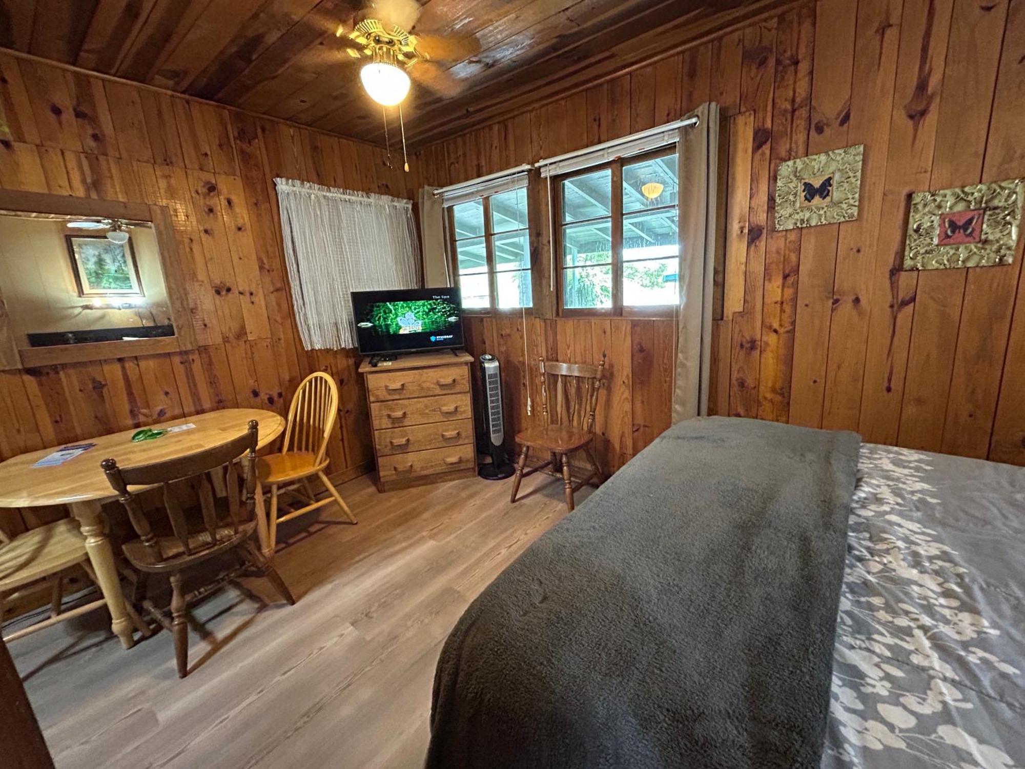 Mountain Lake Cottages Hendersonville Dış mekan fotoğraf